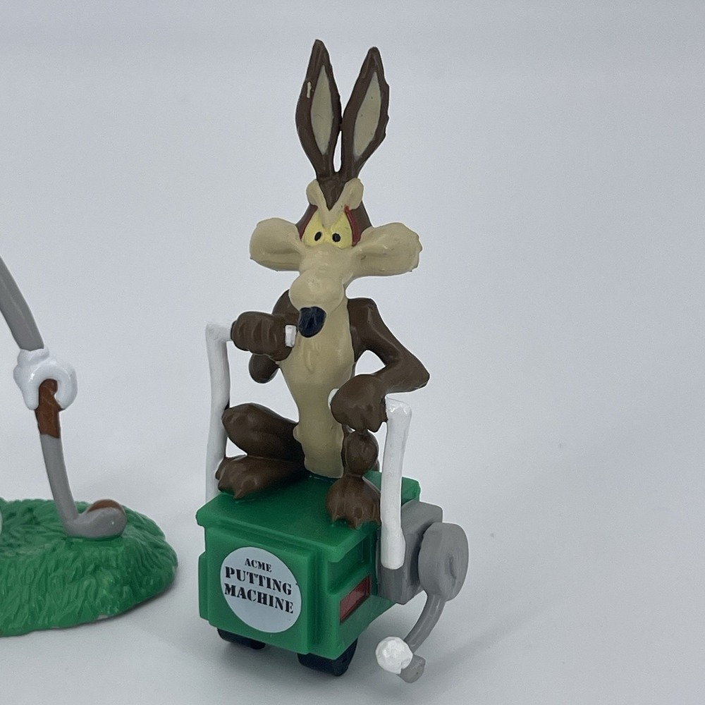 Vintage Looney Tunes Bugs Bunny Golfer PVC Wile E. Coyote Golfer 1994 Applause - Picture 4 of 8